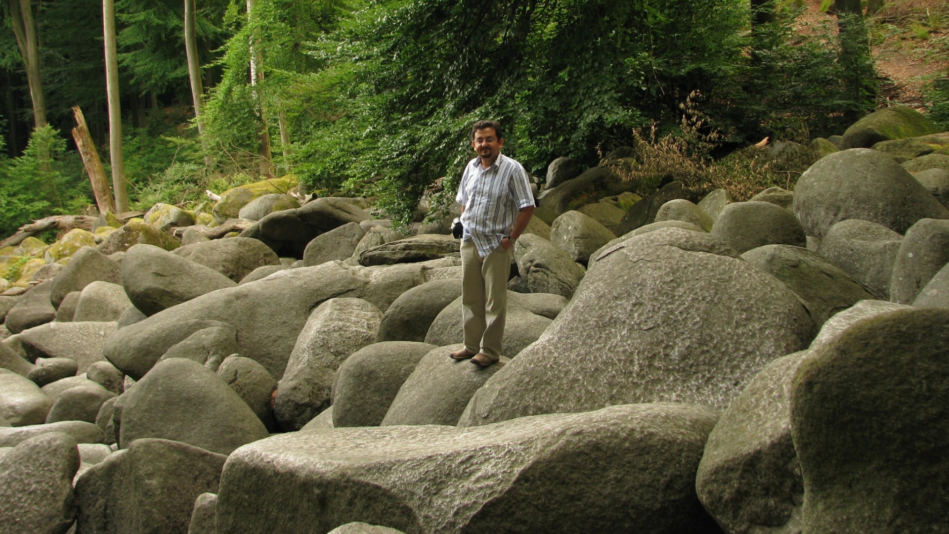 Impressed by the Sea of Rocks